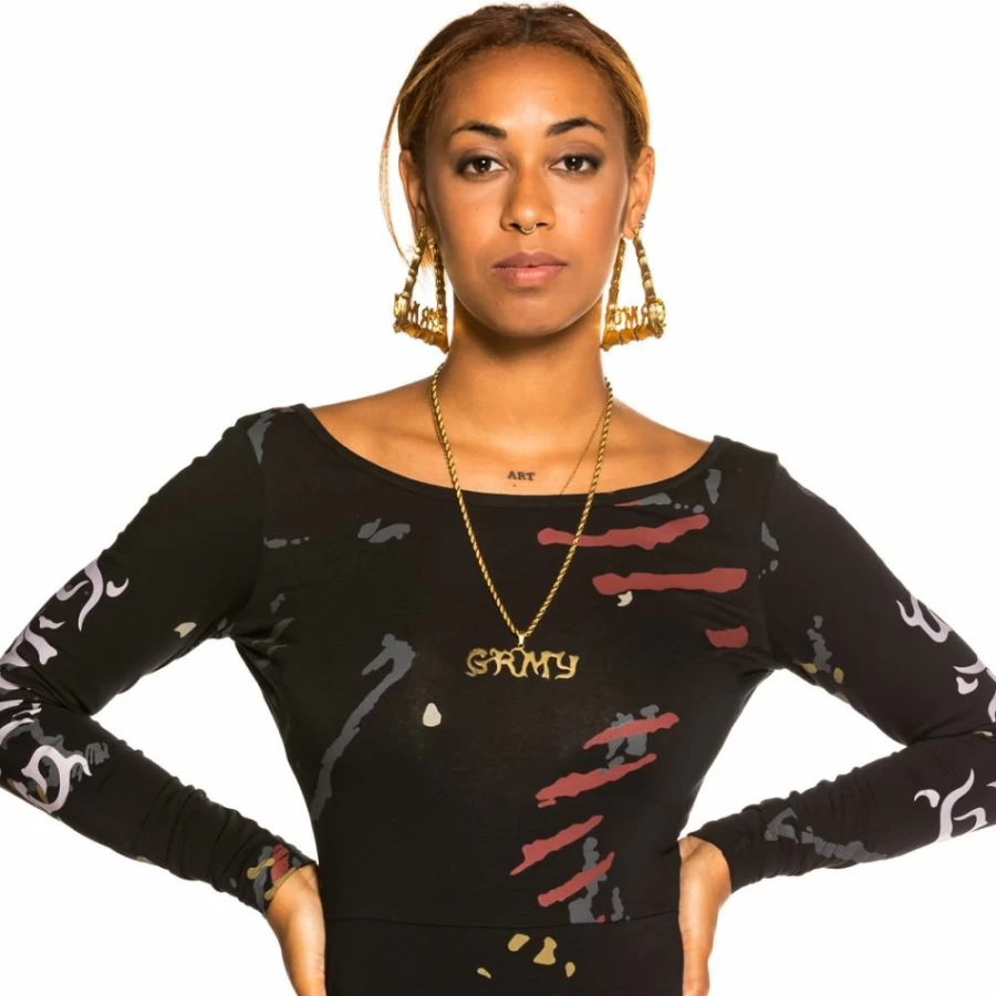 Grimey Jazz-Inspired Golden Necklace - Vintage Style Pendant for Women & Men - Fall 2021 Collection
