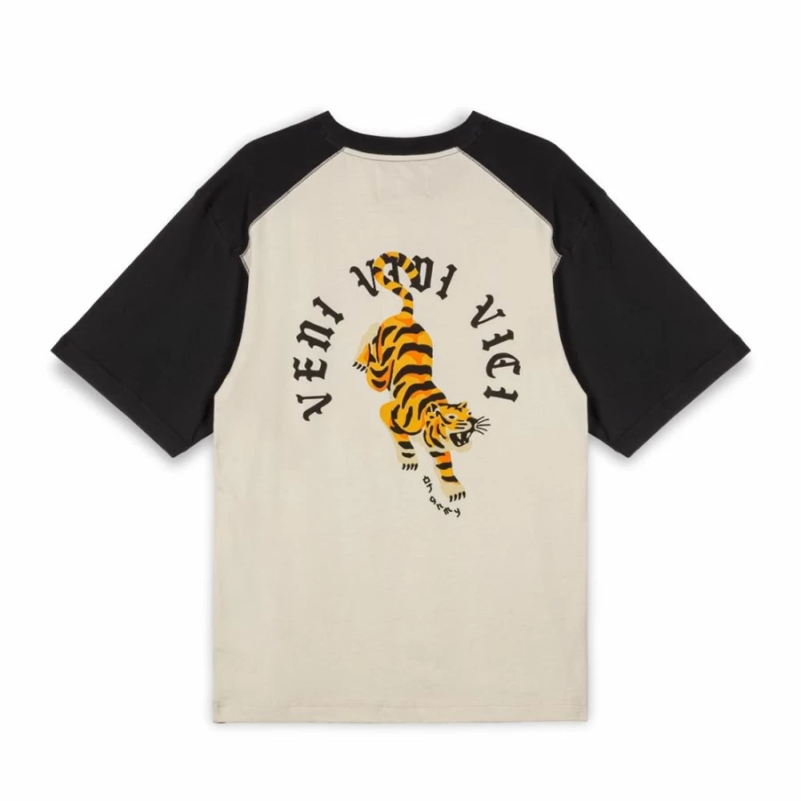 Grimey Oversized T-Shirt Vita Deorum White Streetwear Grmy X Oj Collaboration FW23